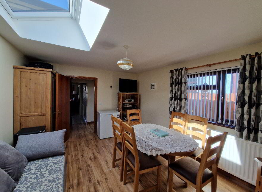 12 McGinn Park, High Street, Bessbrook, Newry, BT35 7EB