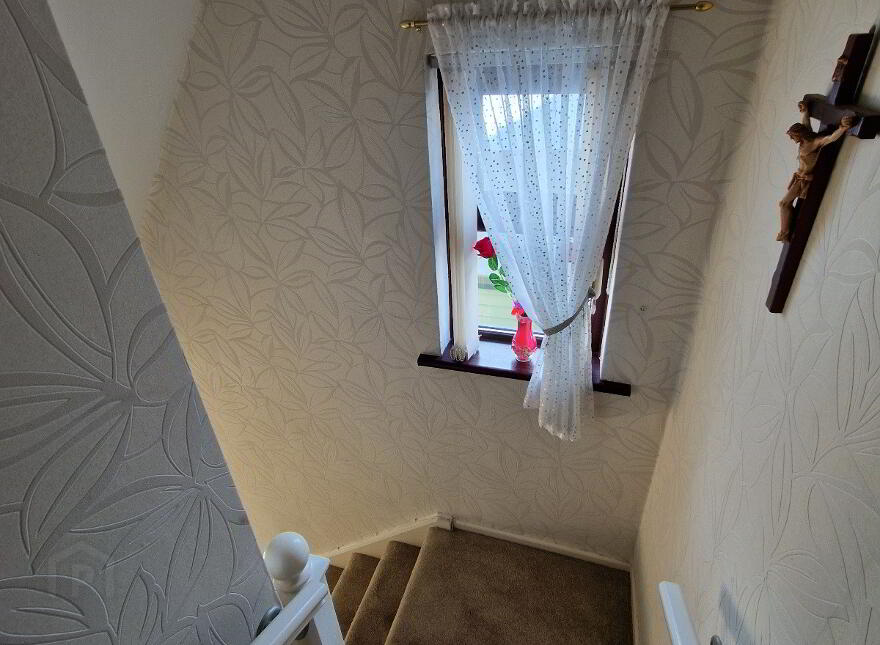 12 McGinn Park, High Street, Bessbrook, Newry, BT35 7EB