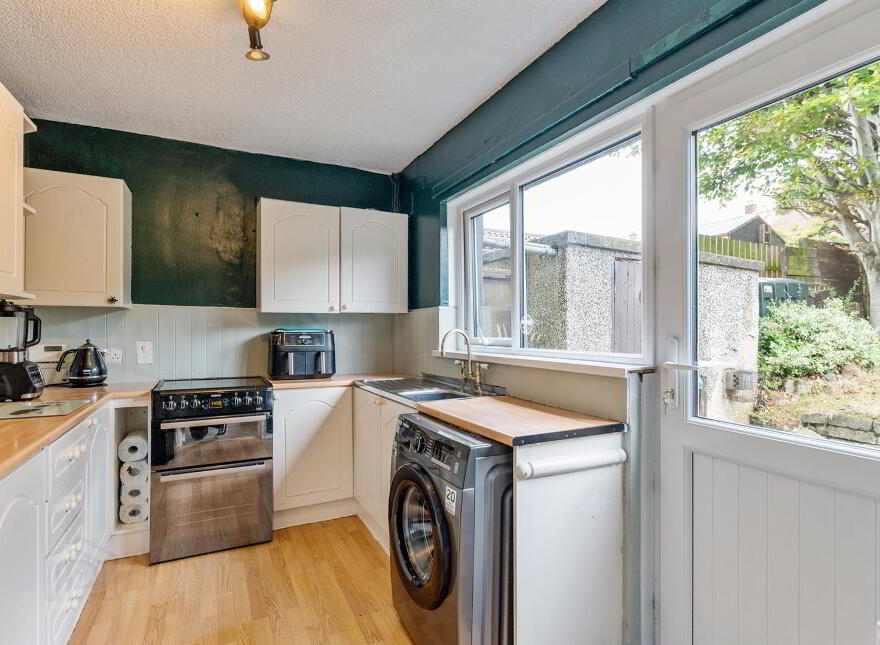 23 Skipperstone Road, Bangor, BT20 4ES