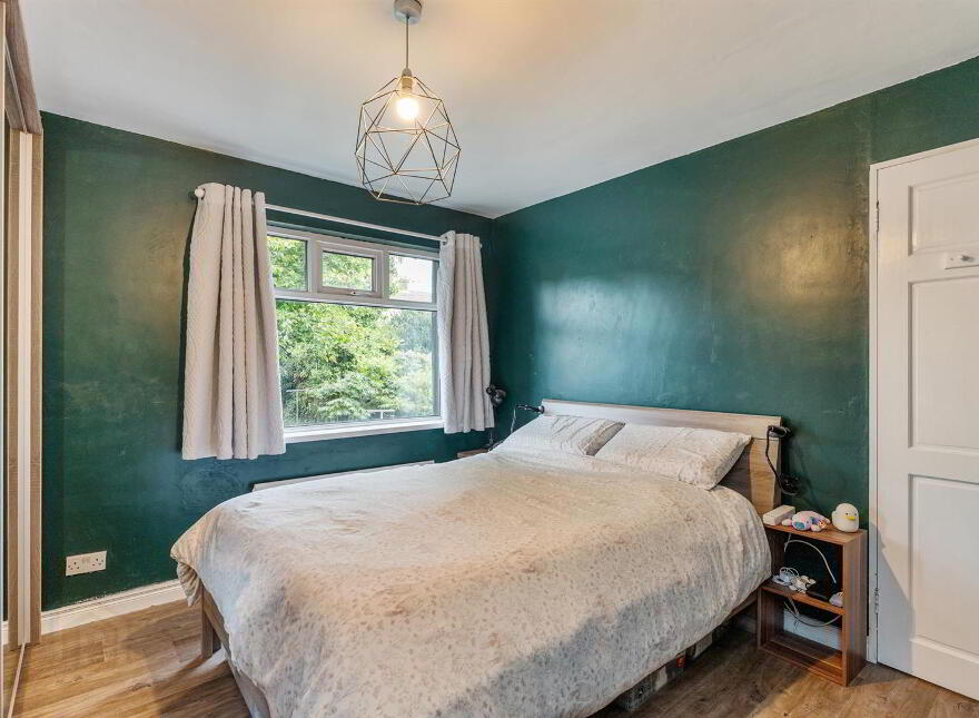 23 Skipperstone Road, Bangor, BT20 4ES