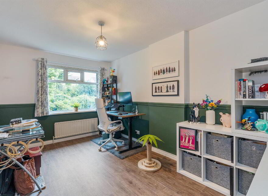 23 Skipperstone Road, Bangor, BT20 4ES