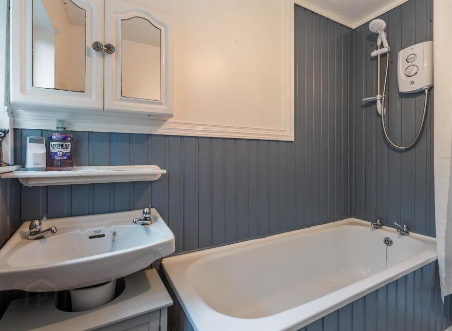 23 Skipperstone Road, Bangor, BT20 4ES