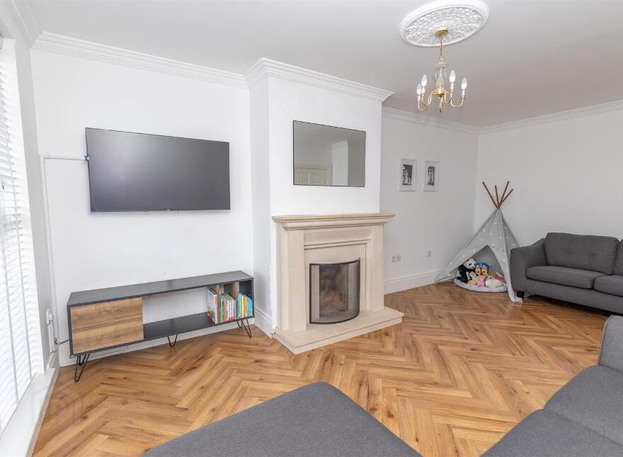 46 Demesne Crescent, Downpatrick, BT30 6WA