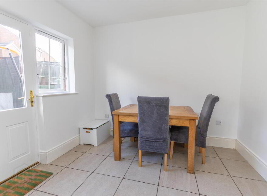46 Demesne Crescent, Downpatrick, BT30 6WA