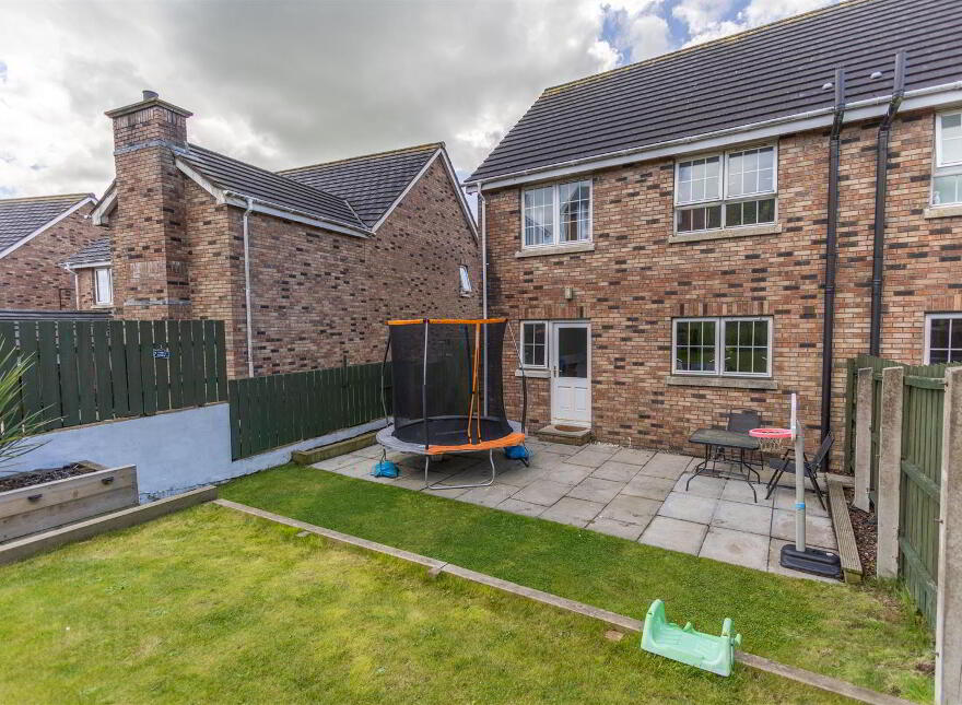 46 Demesne Crescent, Downpatrick, BT30 6WA