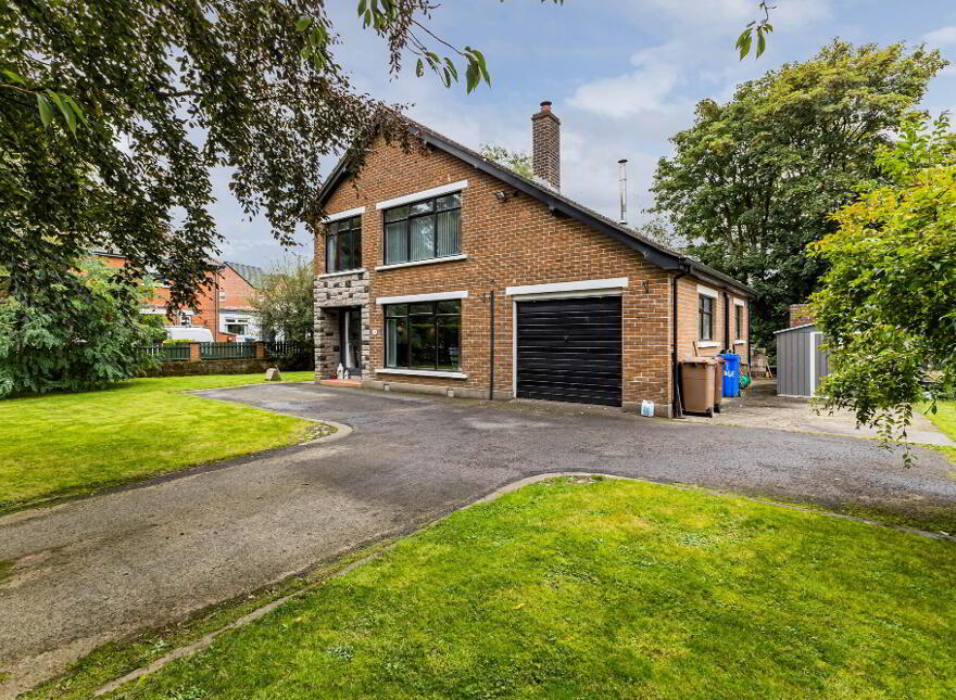 95 Ballynahinch Road, Carryduff, Belfast, BT8 8DP photo