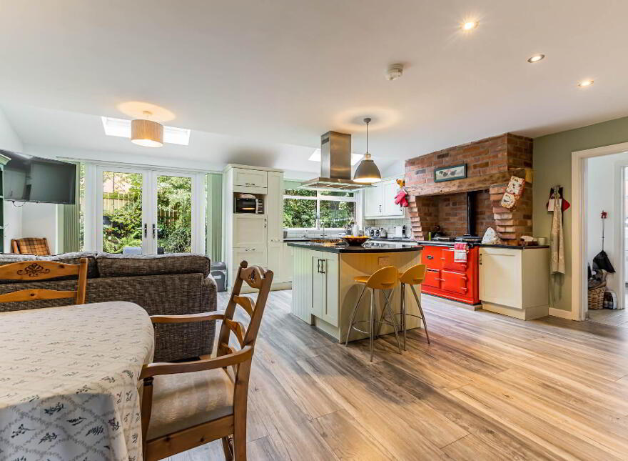 95 Ballynahinch Road, Carryduff, Belfast, BT8 8DP