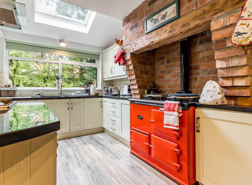 95 Ballynahinch Road, Carryduff, Belfast, BT8 8DP