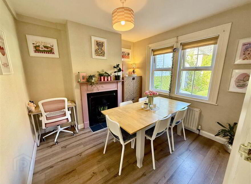 92 Loopland Park, Belfast, BT6 9DZ