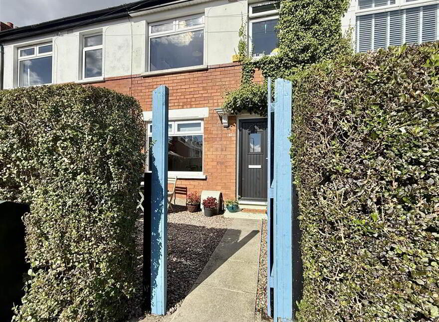 92 Loopland Park, Belfast, BT6 9DZ