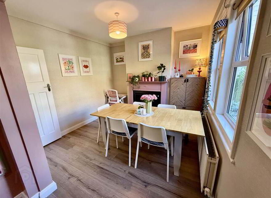 92 Loopland Park, Belfast, BT6 9DZ