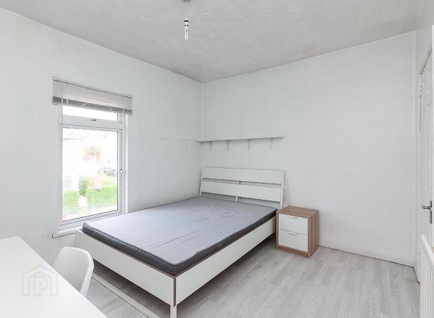 76 Donnybrook Street, Belfast, BT9 7DG