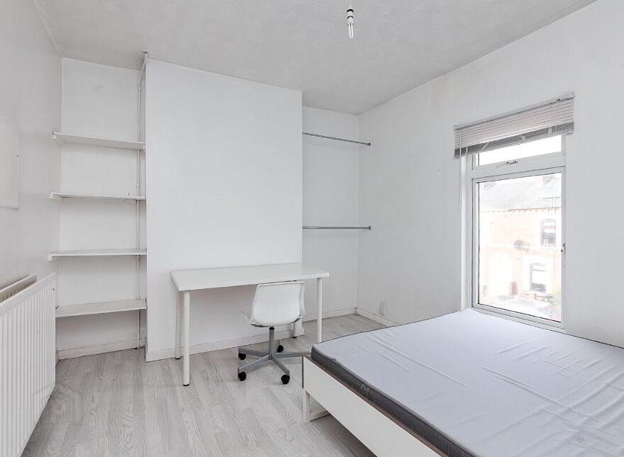 76 Donnybrook Street, Belfast, BT9 7DG