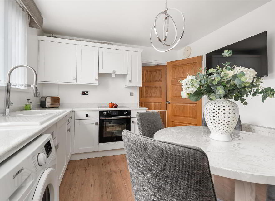 18 Shackleton Walk, Newtownards, BT23 4RE