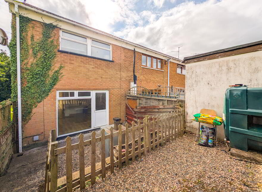 344 Pinebank, Craigavon, BT65 5BZ