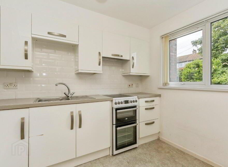 13 Ballyholme Court, Windmill Road, Bangor, BT20 5QX