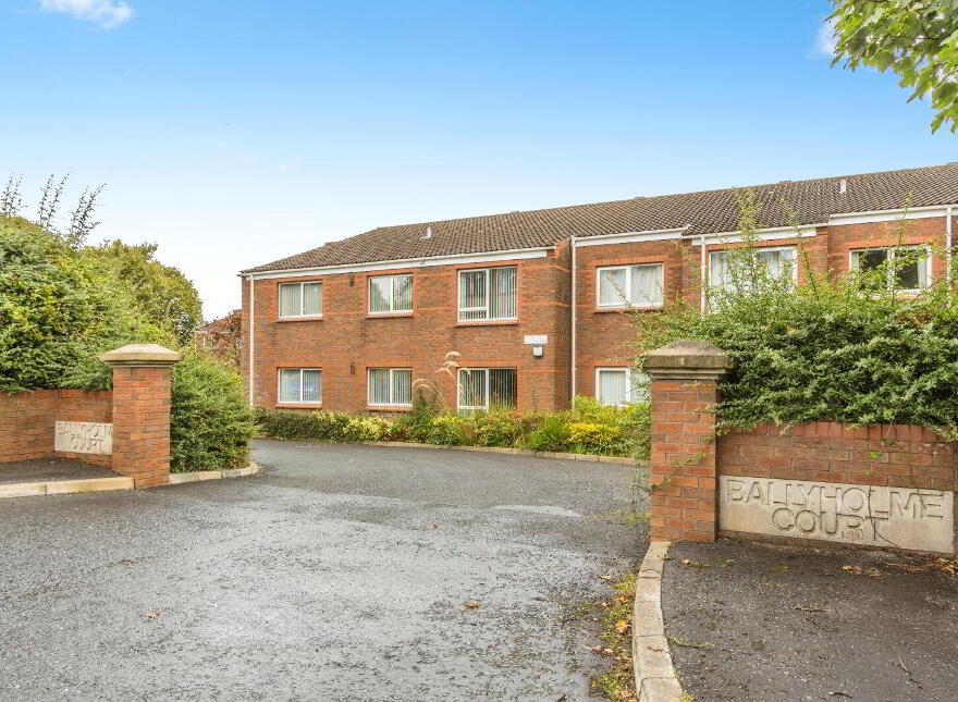 13 Ballyholme Court, Windmill Road, Bangor, BT20 5QX photo