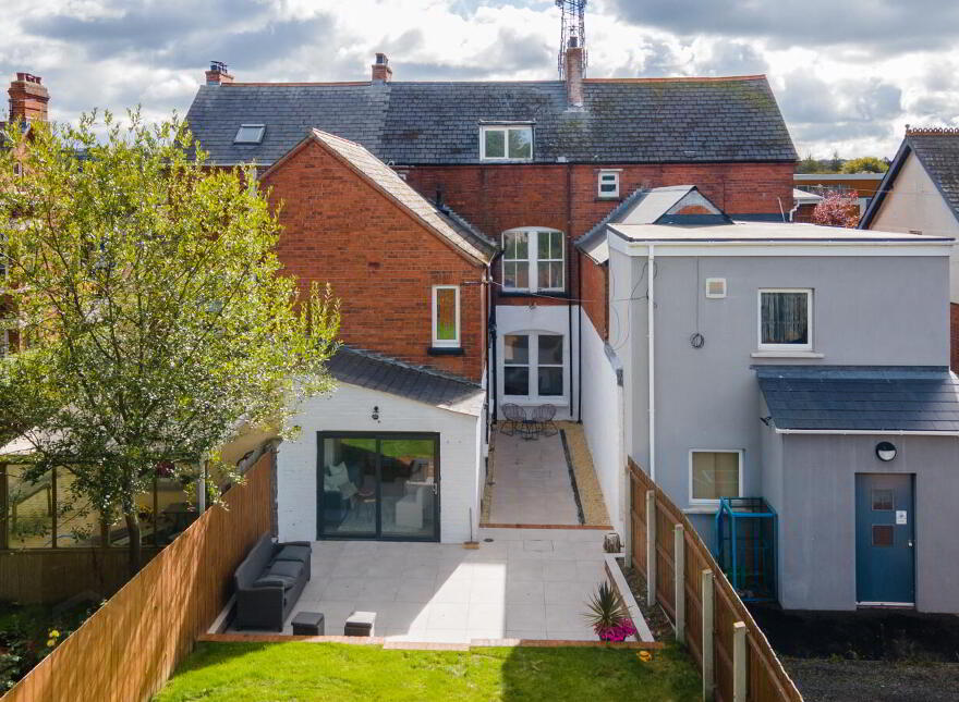 504 Upper Newtownards Road, Belfast, BT4 3HB