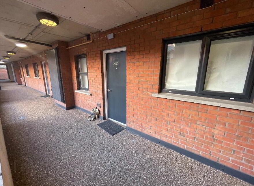 203 College Court Central, Belfast, BT1 6BF