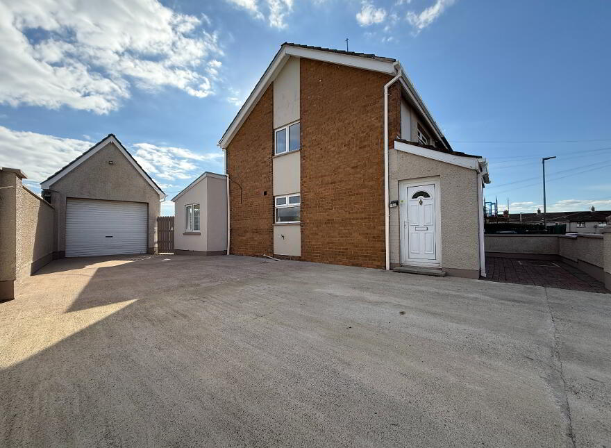 65 Drummaul Park, Randalstown, BT41 3AS