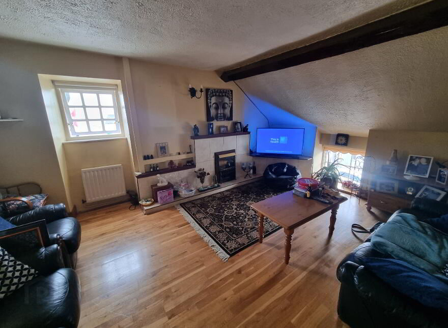 The Bridge End Tavern, 1 Toberwine, Glenarm, BT44 0AA