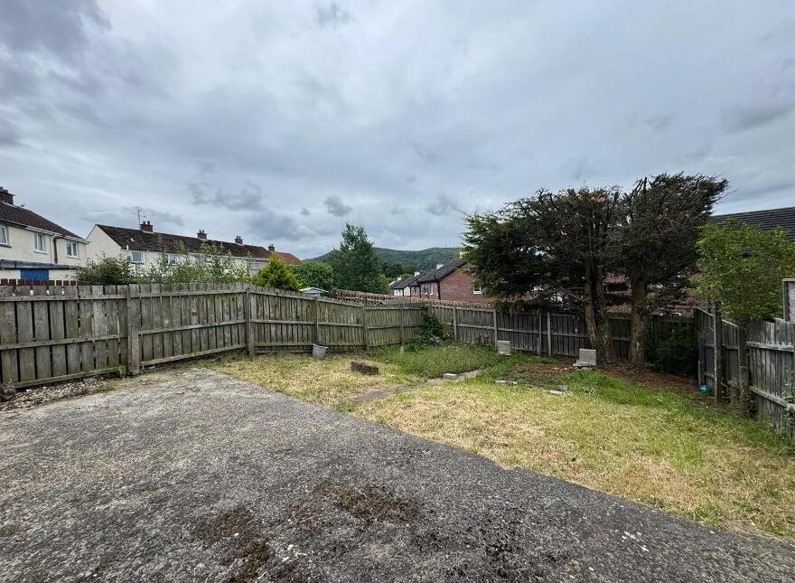 43 Rathcoole Drive, Rathcoole, Newtownabbey, BT37 9AH