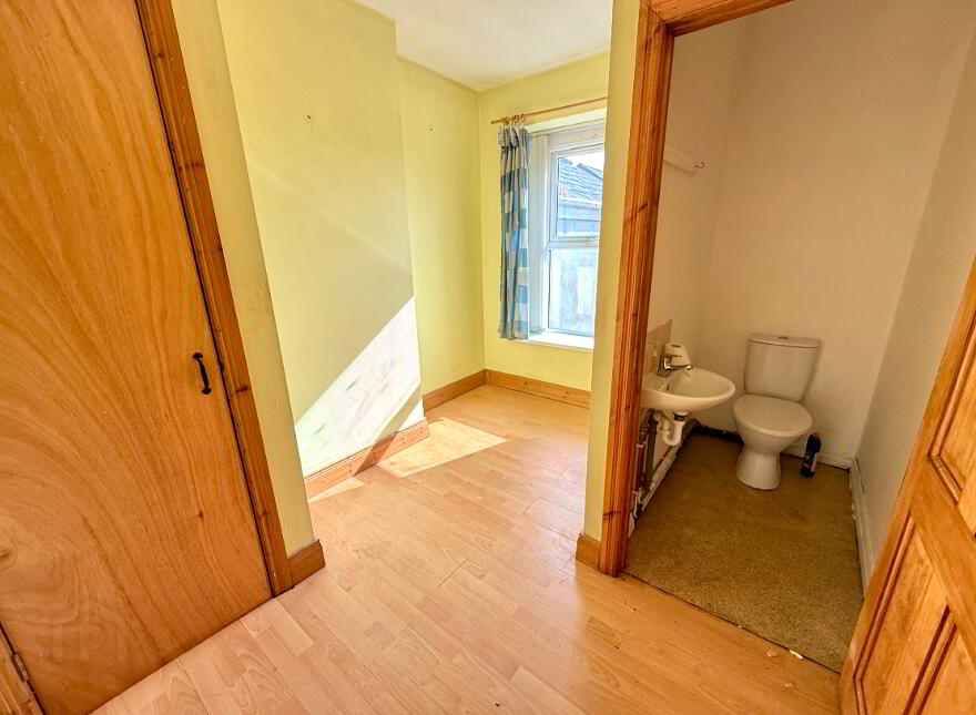 24 Argyle Terrace, Derry, BT48 0DW