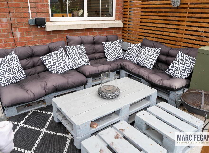 274 Belvedere Manor, Lurgan, Craigavon, BT67 9NX