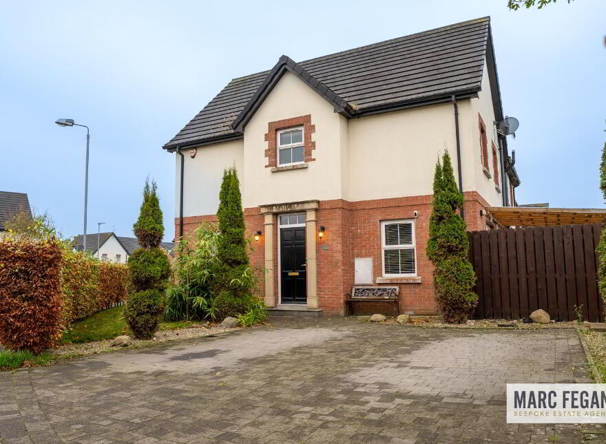274 Belvedere Manor, Lurgan, Craigavon, BT67 9NX photo