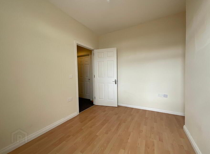 20 Woodvale Avenue, Belfast, BT13 3EW