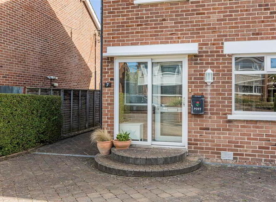 7 Wellington Gardens, Ballyholme, Bangor, BT20 4PL