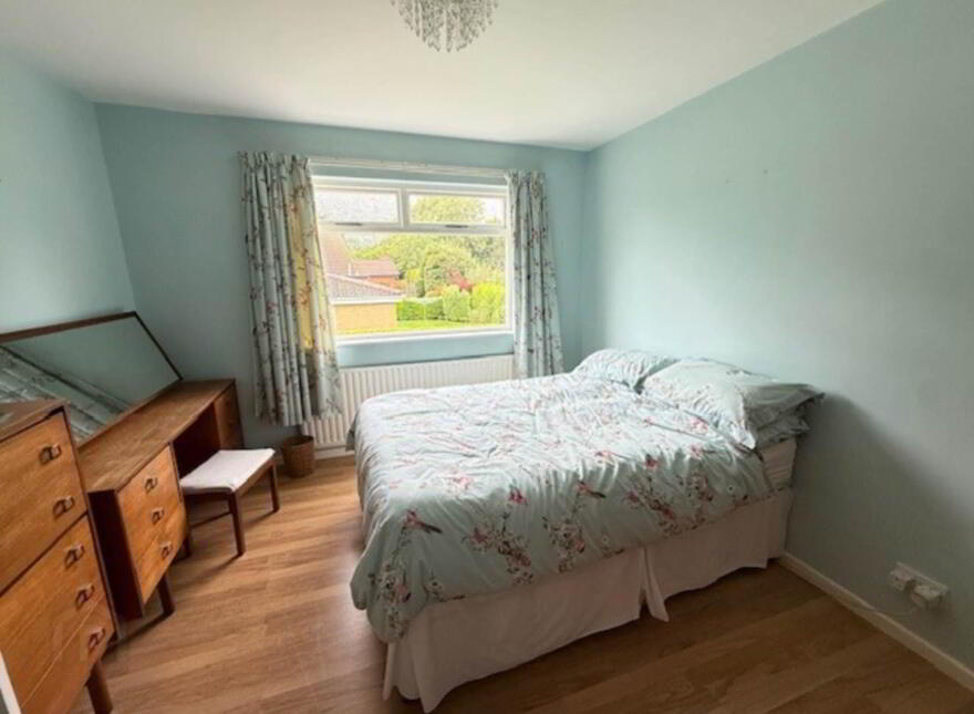 17 Downview Road, Greenisland, Carrickfergus, BT38 8RX