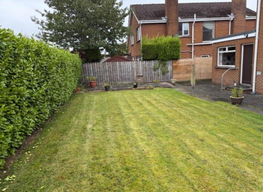 17 Downview Road, Greenisland, Carrickfergus, BT38 8RX