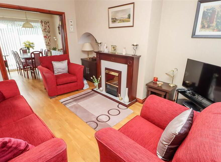 31 Canberra Park, Dundonald, Belfast, BT16 1JT