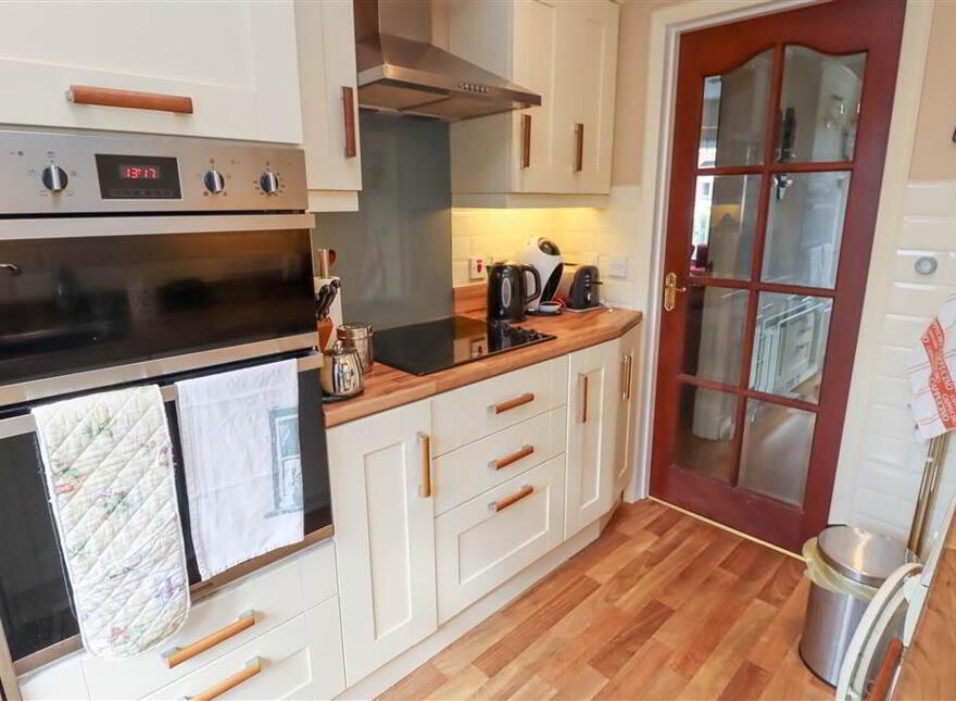 31 Canberra Park, Dundonald, Belfast, BT16 1JT