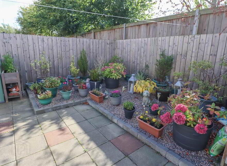 31 Canberra Park, Dundonald, Belfast, BT16 1JT