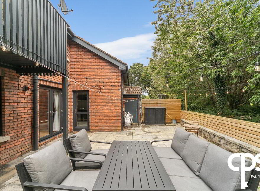 9 Balmoral Park, Belfast, BT10 0QD