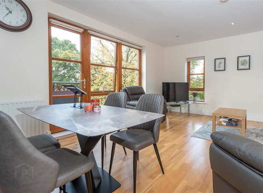 B10 The Beeches, Malone Square, Belfast, BT9 6JU