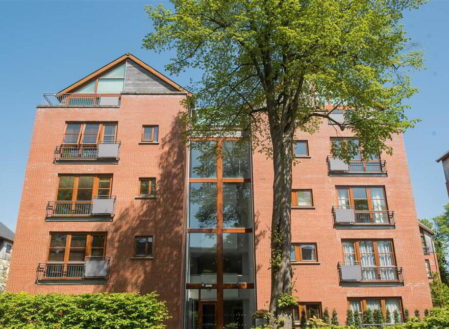 B10 The Beeches, Malone Square, Belfast, BT9 6JU photo