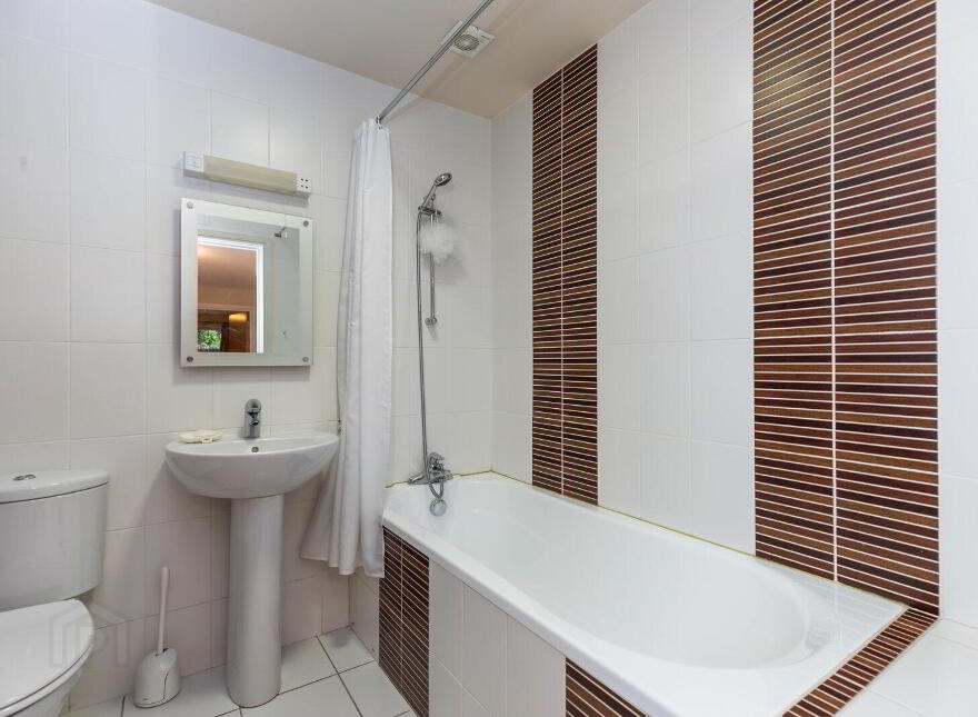 Apartment 3 1 Deramore Park South, Belfast, BT9 5JJ