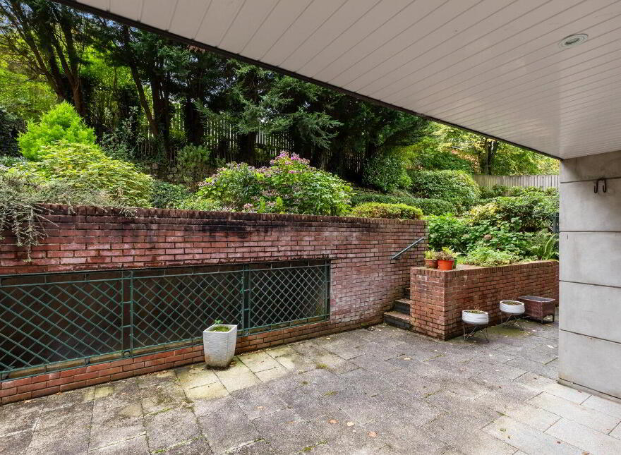Apartment 3 1 Deramore Park South, Belfast, BT9 5JJ