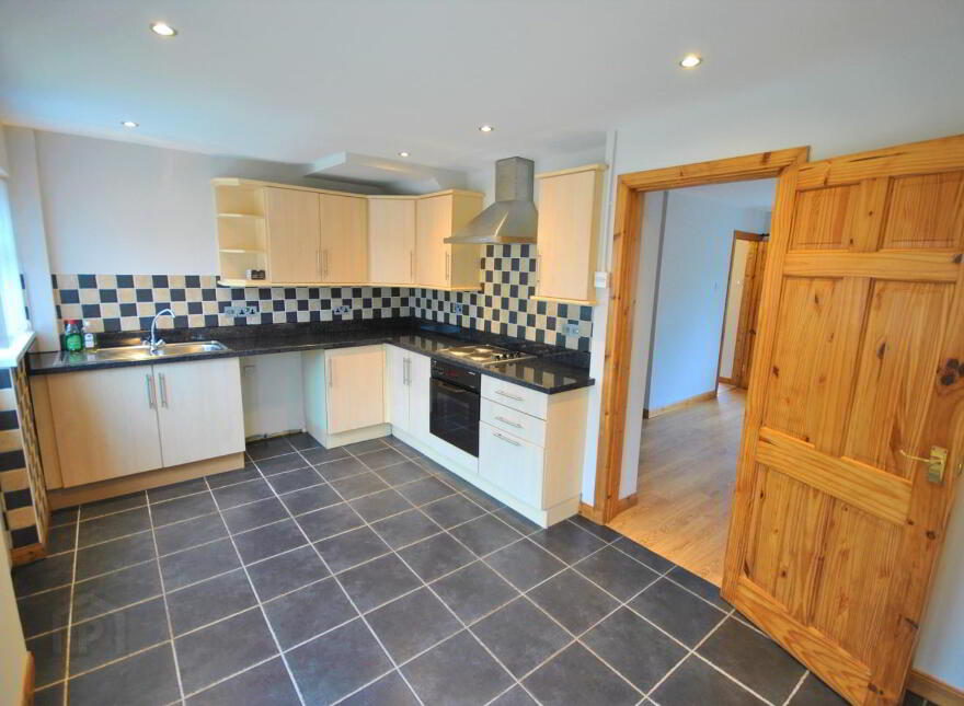 33 Park Crescent, Millisle, Newtownards, BT22 2EL