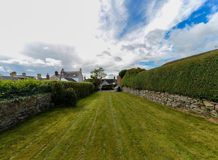 26 Shore Road, Portaferry, Newtownards, BT22 1JZ