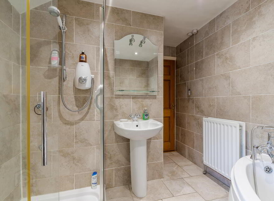 26 Shore Road, Portaferry, Newtownards, BT22 1JZ