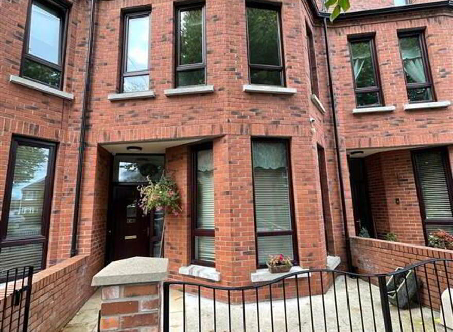 42 Glandore Drive, Belfast, BT15 3FG