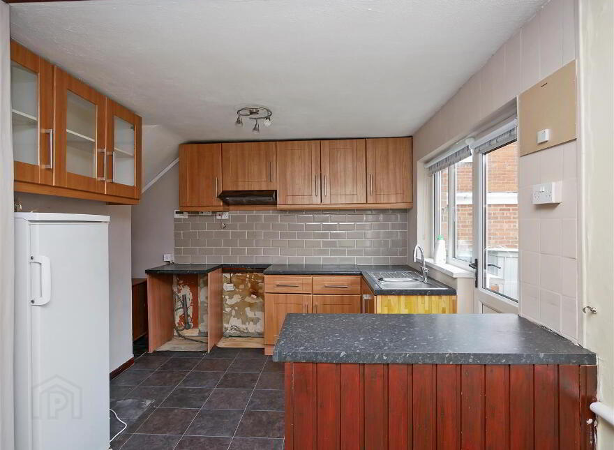9 Woodbreda Gardens, Saintfield Road, Belfast, BT8 7JP