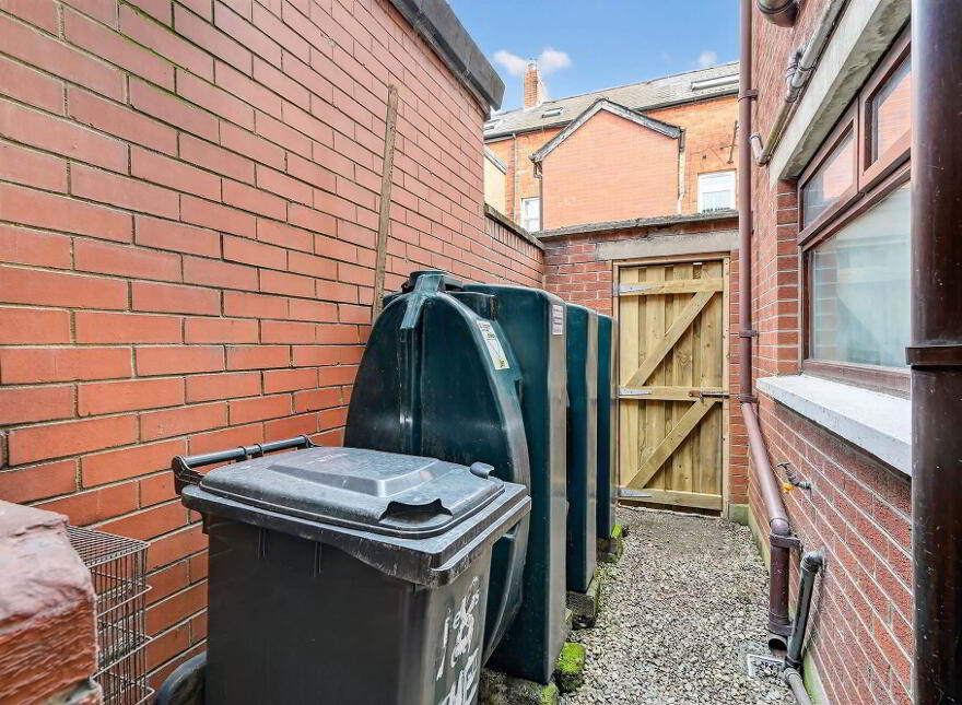 18 Cheviot Avenue, Belfast, BT4 3AH
