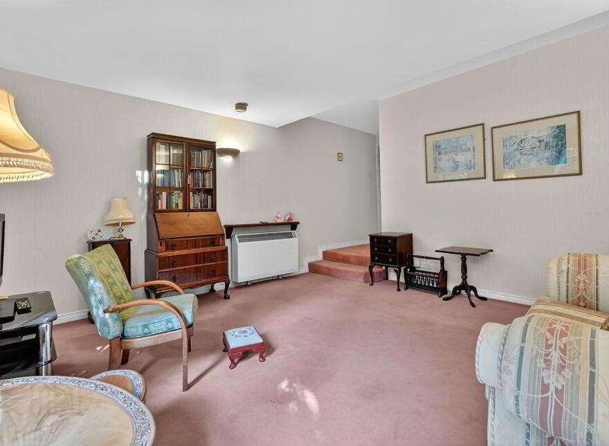 15 Kings Vale, Belfast, BT5 6HR