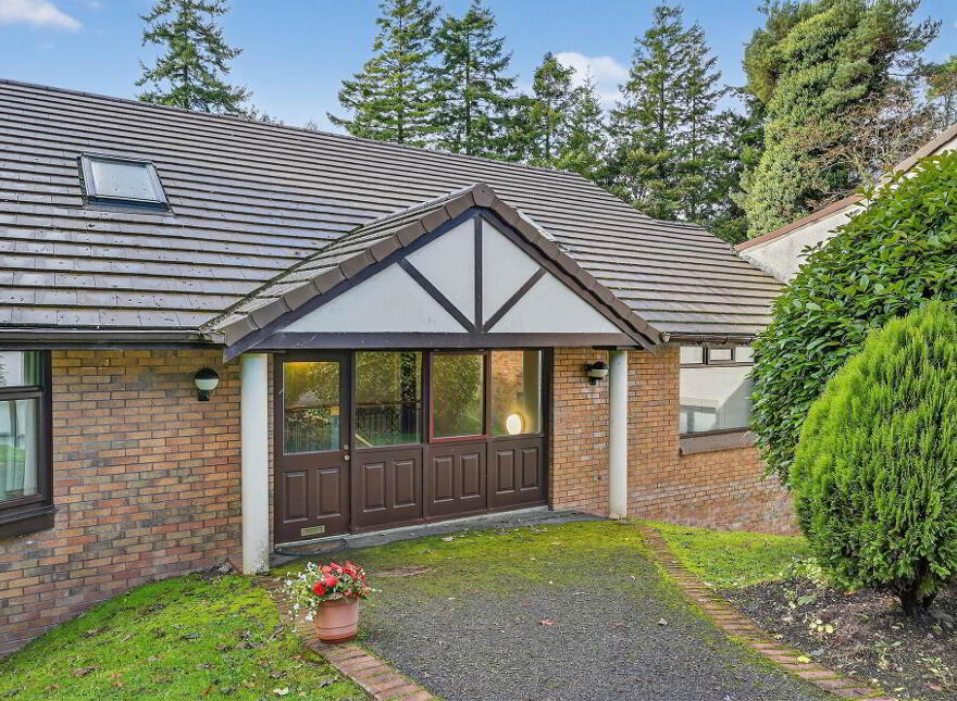 15 Kings Vale, Belfast, BT5 6HR
