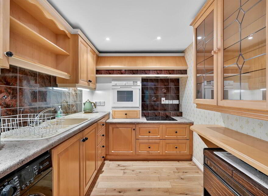 15 Kings Vale, Belfast, BT5 6HR